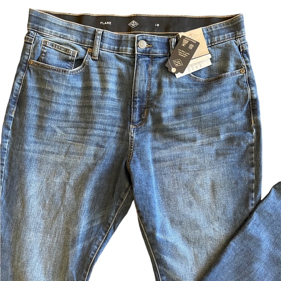 St John's Bay Flare High Rise Secretly Slender Jeans Size 18 - Picture 9 of 10